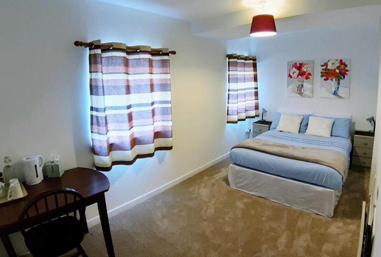 Family Rooms - Cork Centre City كورك الغرفة الصورة